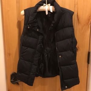 Black puffy vest!